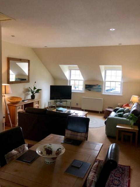 Castle View Place room 4